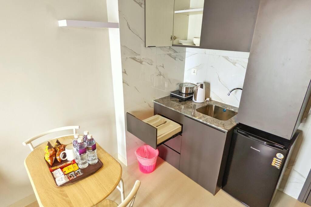 Lovina 8-Ad At One Residence Batam Екстер'єр фото