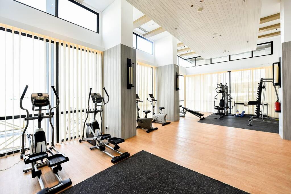 Lovina 8-Ad At One Residence Batam Екстер'єр фото