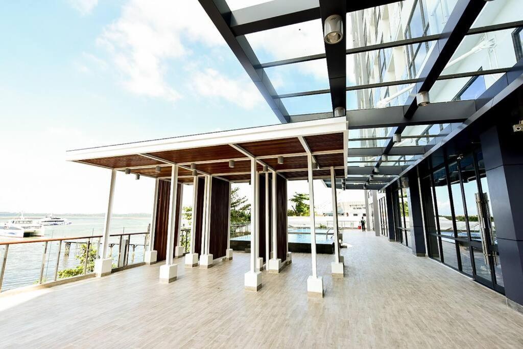 Lovina 8-Ad At One Residence Batam Екстер'єр фото